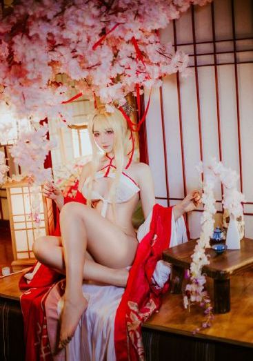 村上丽奈大尺度三级在线观看_HD免费观看