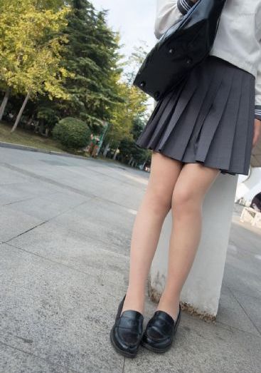 www好了avcom_720手机在线观看