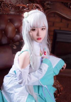 亚洲综合成人无码专区_1080P免费在线播放