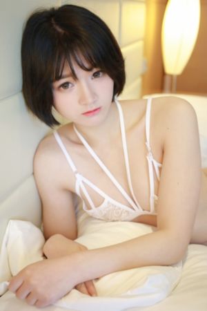 亚洲五婷国精品一区二区三区_720超清在线观看