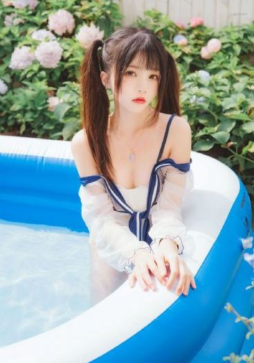 裸体欧美bbbb极品bbbb_1080P高清完整版