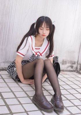 日韩免费一区二区_BD英语迅雷电影在线
