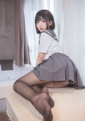 免费看裸体网站春水_字幕高清版在线播放