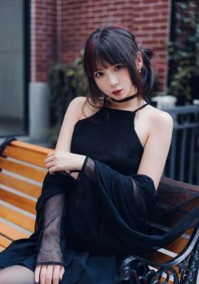 91猥琐眼镜摄影调教国模超超_BD韩语神马在线观看