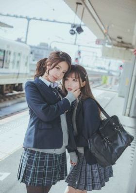 激情偷拍av_4K日韩免费观看